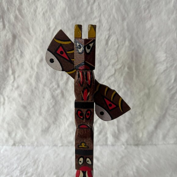 Vintage Handcrafted Wooden Totem Pole Souvenir Hand Painted storyteller piece - Picture 5 of 7